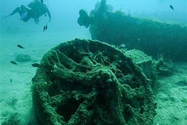 Helles Barges