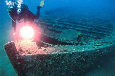 Helles Barges