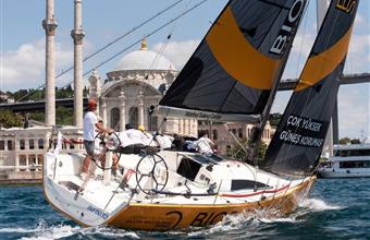 İstanbul’s Sailing Stage