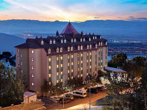 Palan Hotel Ski
