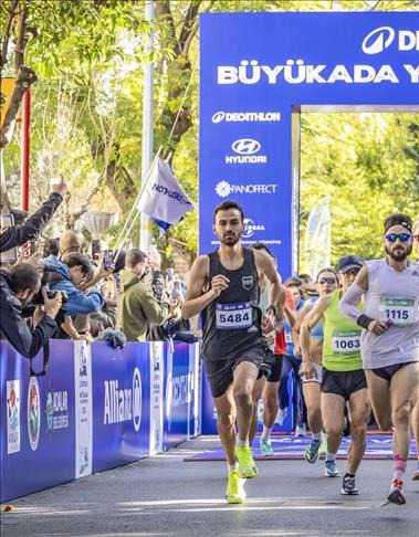 Büyükada Yarı Maratonu
